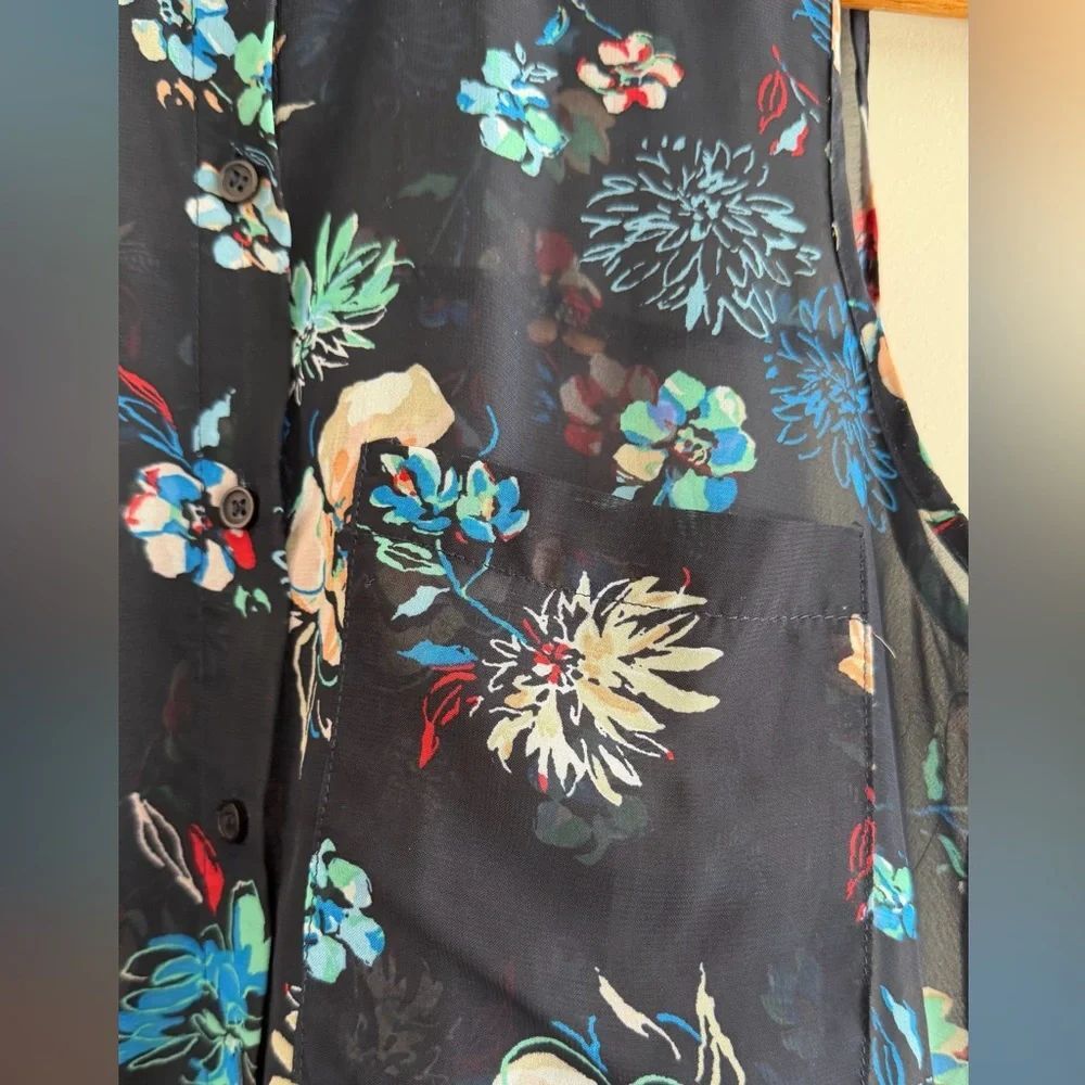 NewLook Size S Sheer Floral Sleeveless Shirt Side Slits Lightweight Flowy Artsy - Picture 3 of 9